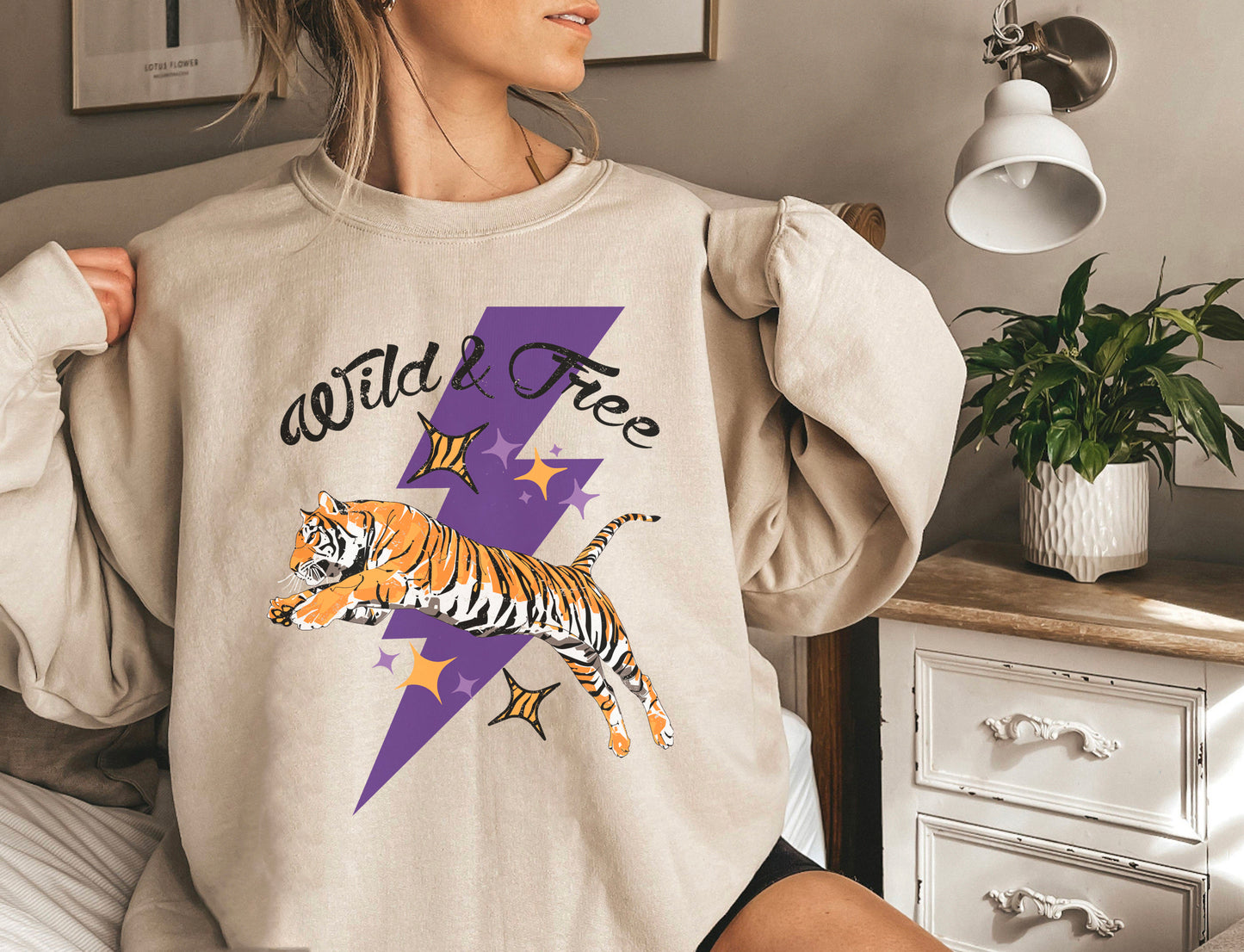 Wild & Free Tiger Sweatshirt